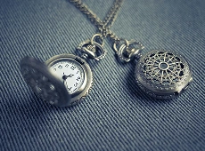 Jewelry and luxury watches auction category